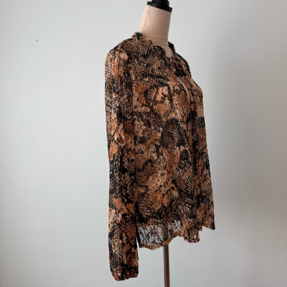 π Free People Sheer Lace Snake Print Oversized Boho Layering Stretch Blouse S - Picture 8 of 13